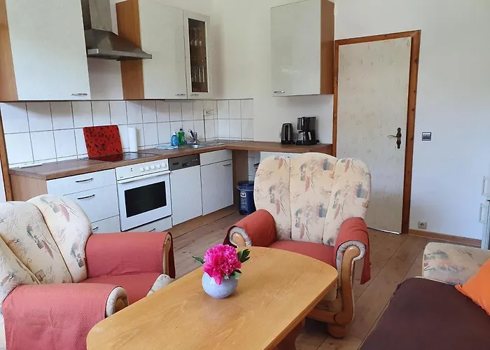 Ost - Alte Schule Sachswitz * Greiz