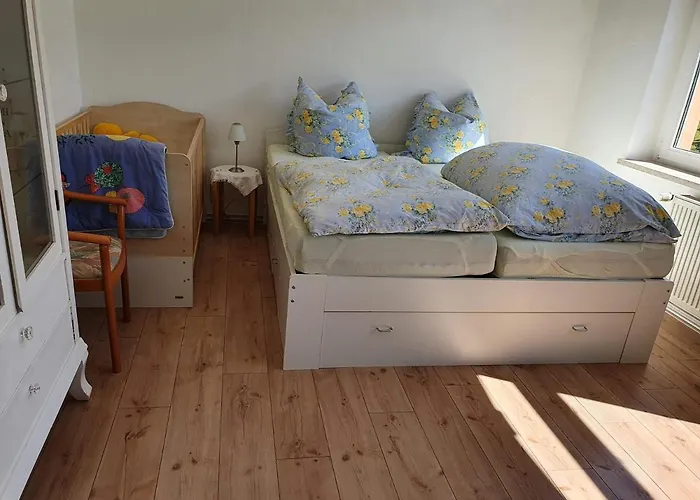 Ost - Alte Schule Sachswitz *