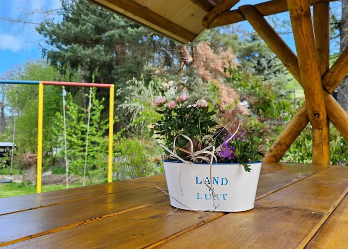 Apartment Ost - Alte Schule Sachswitz